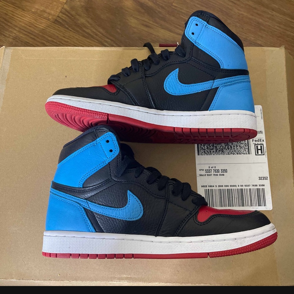 Wmns Air Jordan 1 High OG “Unc To Chicago”